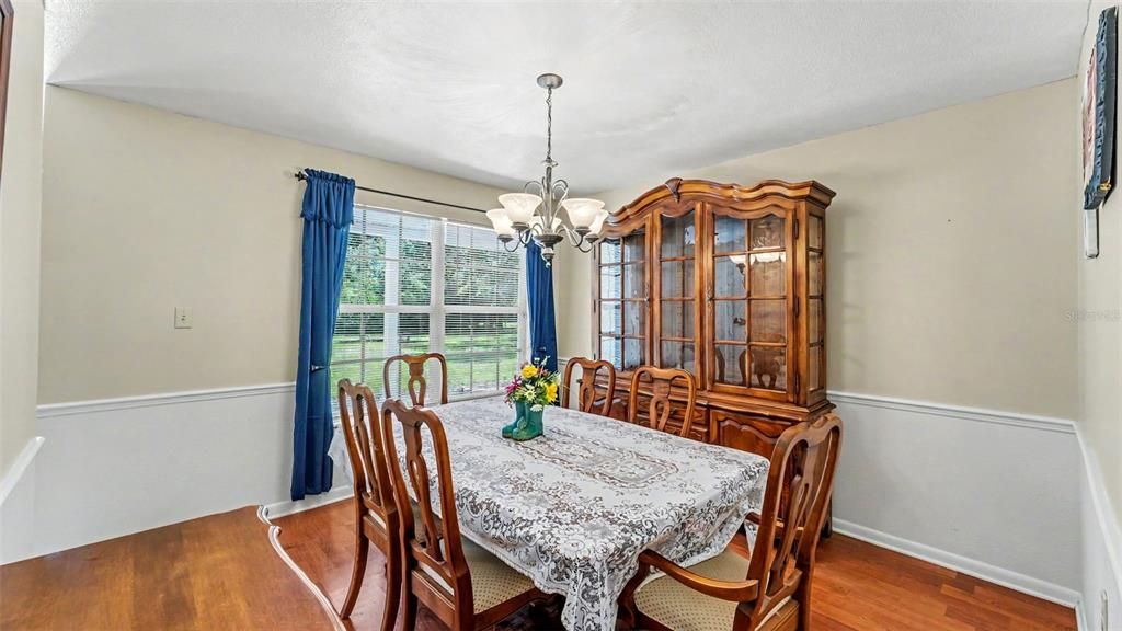 For Sale: $515,000 (4 beds, 3 baths, 2064 Square Feet)