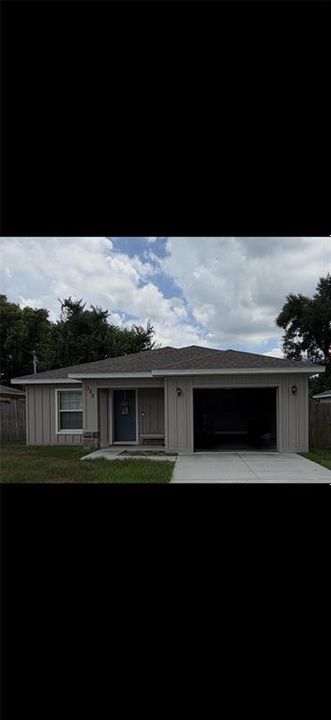 For Sale: $258,000 (3 beds, 2 baths, 1282 Square Feet)