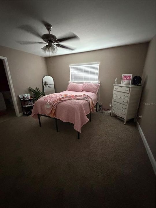 For Sale: $258,000 (3 beds, 2 baths, 1282 Square Feet)