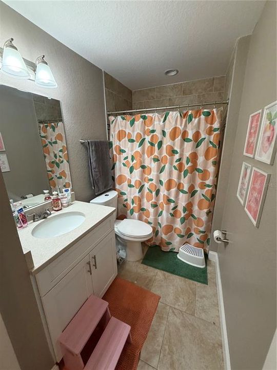 For Sale: $258,000 (3 beds, 2 baths, 1282 Square Feet)