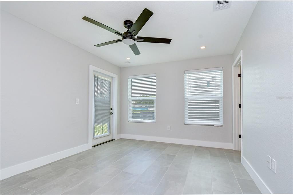 For Sale: $449,000 (3 beds, 2 baths, 1536 Square Feet)
