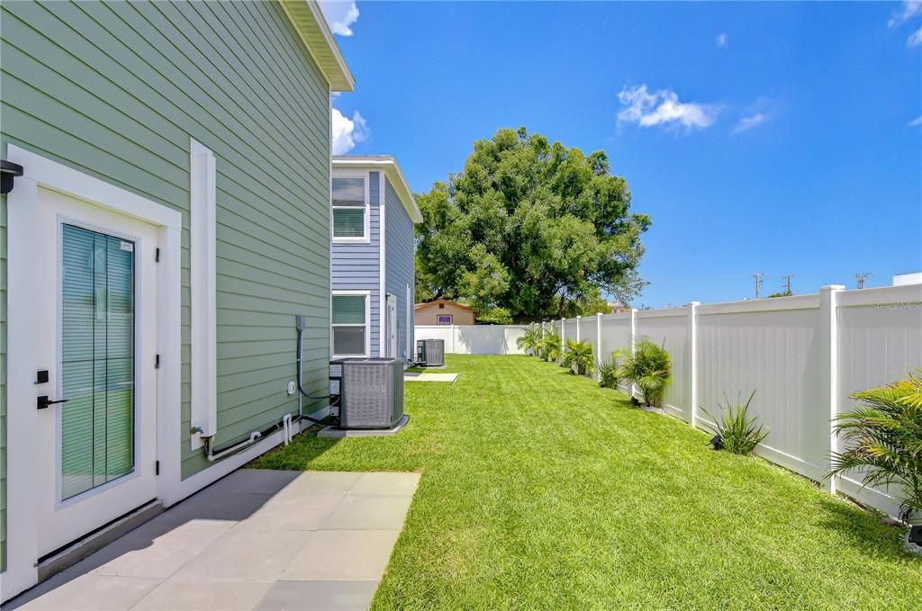 For Sale: $449,000 (3 beds, 2 baths, 1536 Square Feet)