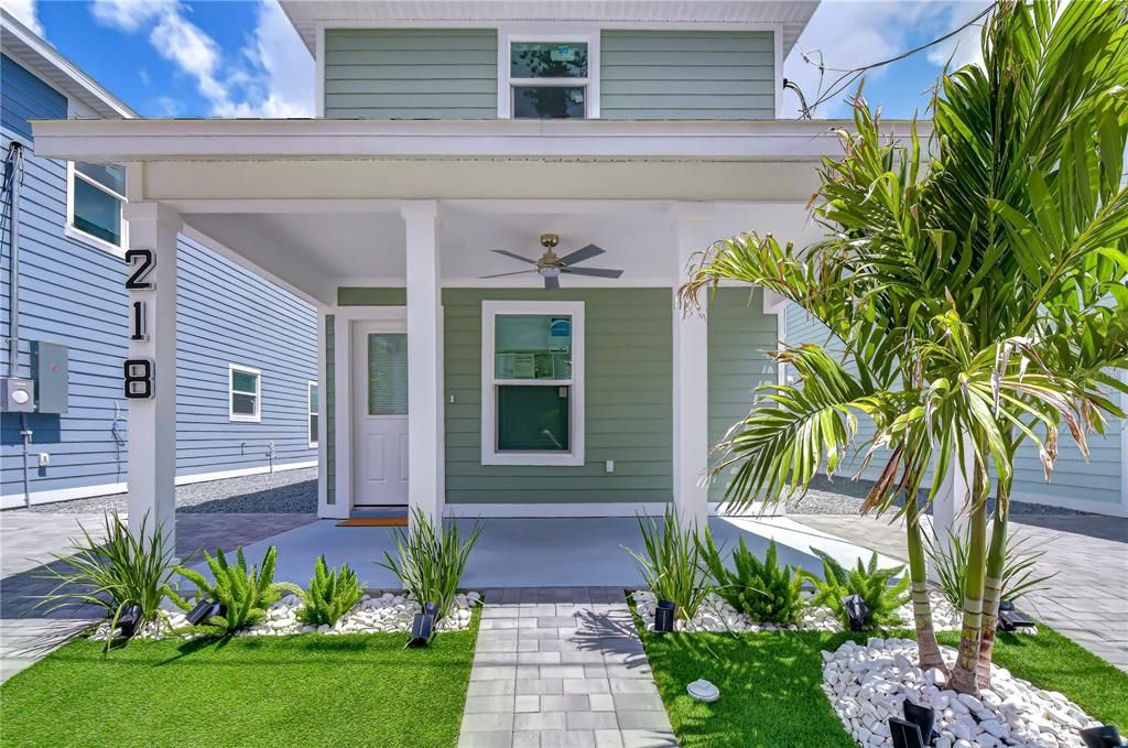For Sale: $449,000 (3 beds, 2 baths, 1536 Square Feet)