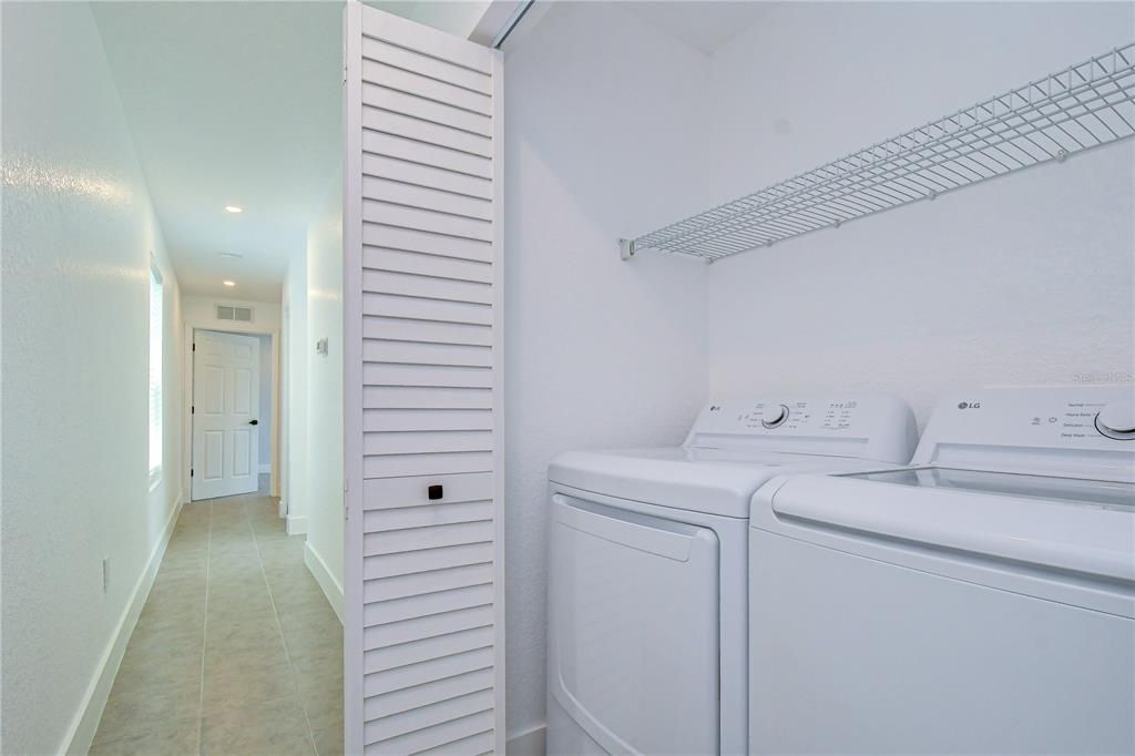 For Sale: $449,000 (3 beds, 2 baths, 1536 Square Feet)