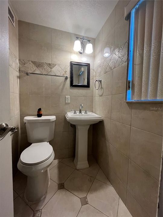 В аренду: $2,200 (3 спален, 2 ванн, 1593 Квадратных фут)