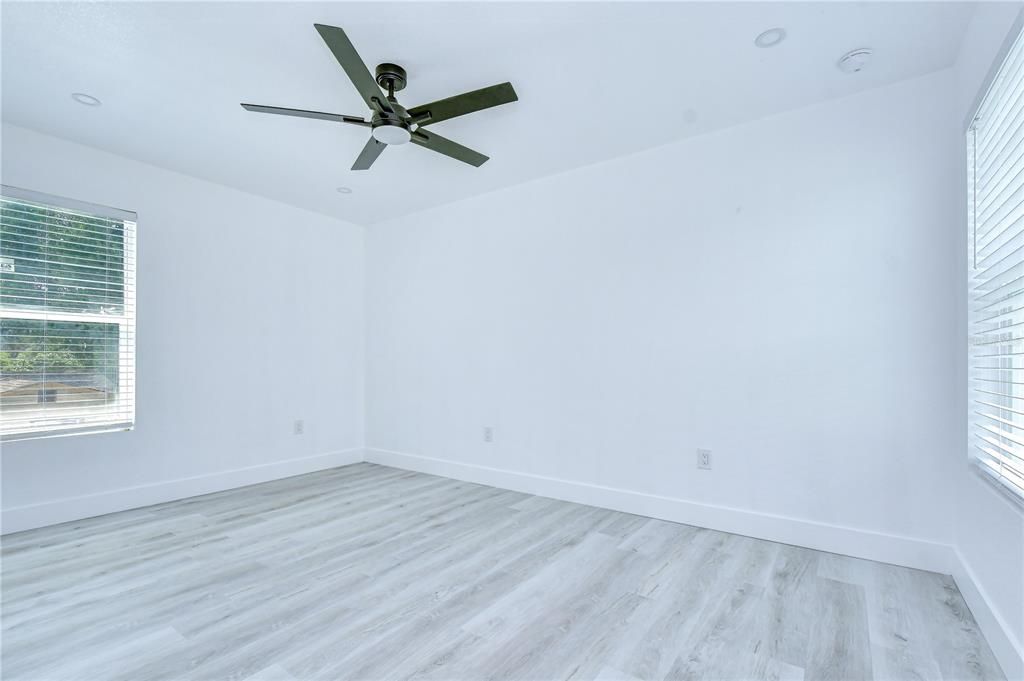For Sale: $449,000 (3 beds, 2 baths, 1536 Square Feet)