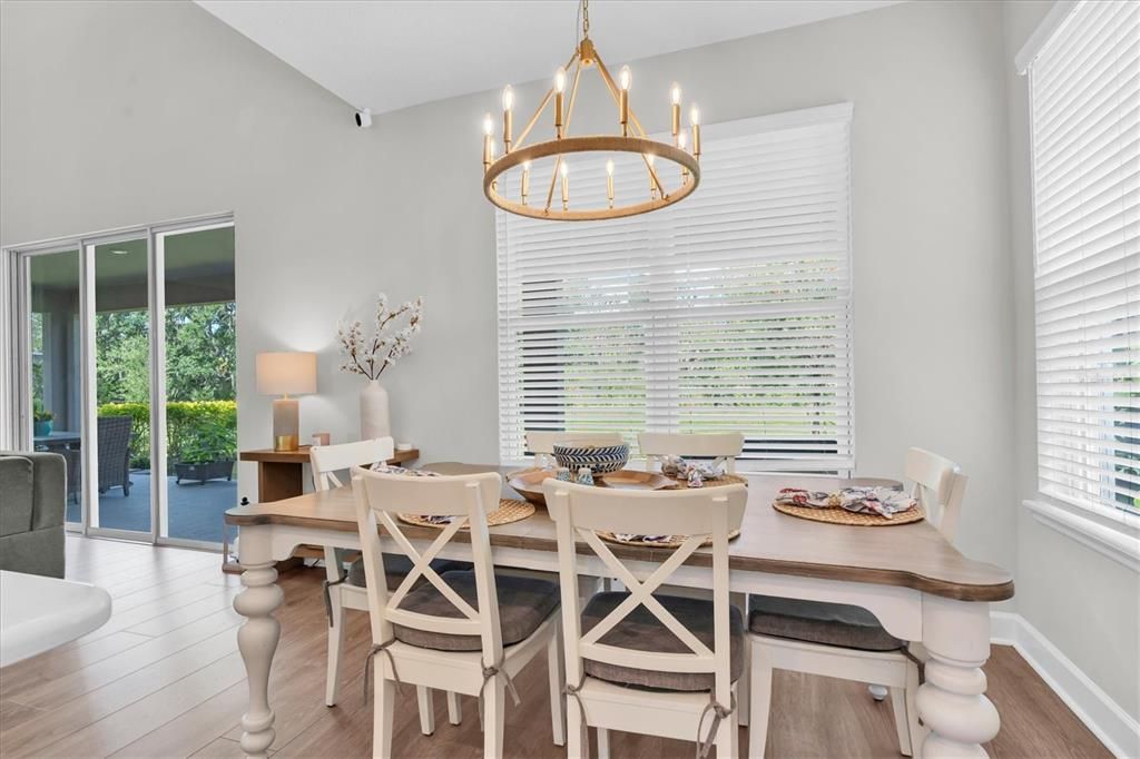 For Sale: $485,000 (4 beds, 3 baths, 2624 Square Feet)