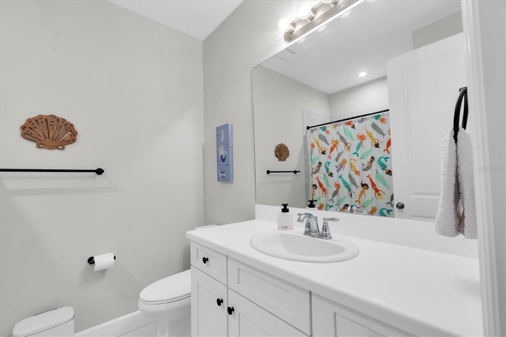 For Sale: $485,000 (4 beds, 3 baths, 2624 Square Feet)
