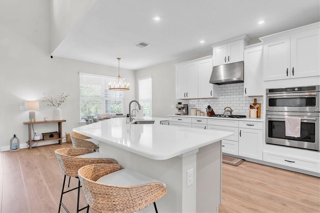 For Sale: $485,000 (4 beds, 3 baths, 2624 Square Feet)