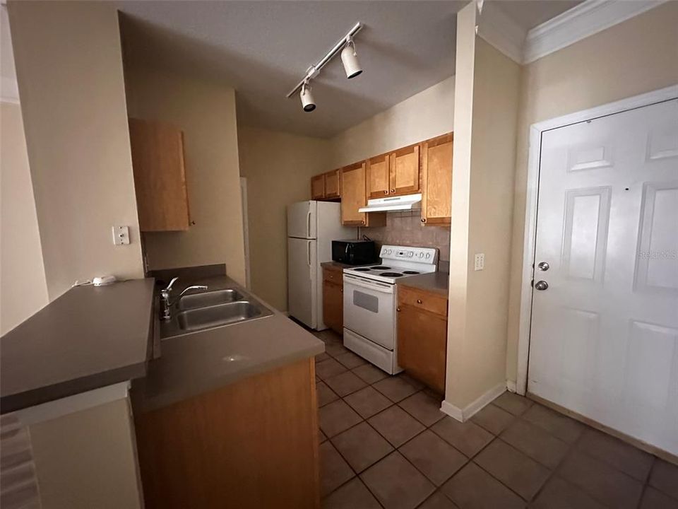 En Renta: $1,700 (1 camas, 1 baños, 832 Pies cuadrados)