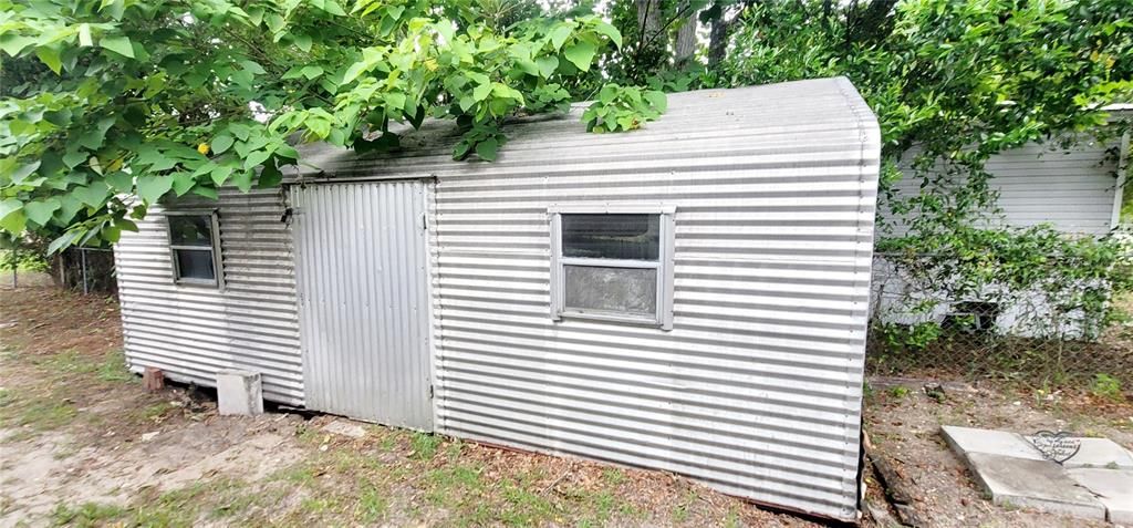 For Sale: $145,000 (2 beds, 2 baths, 1152 Square Feet)