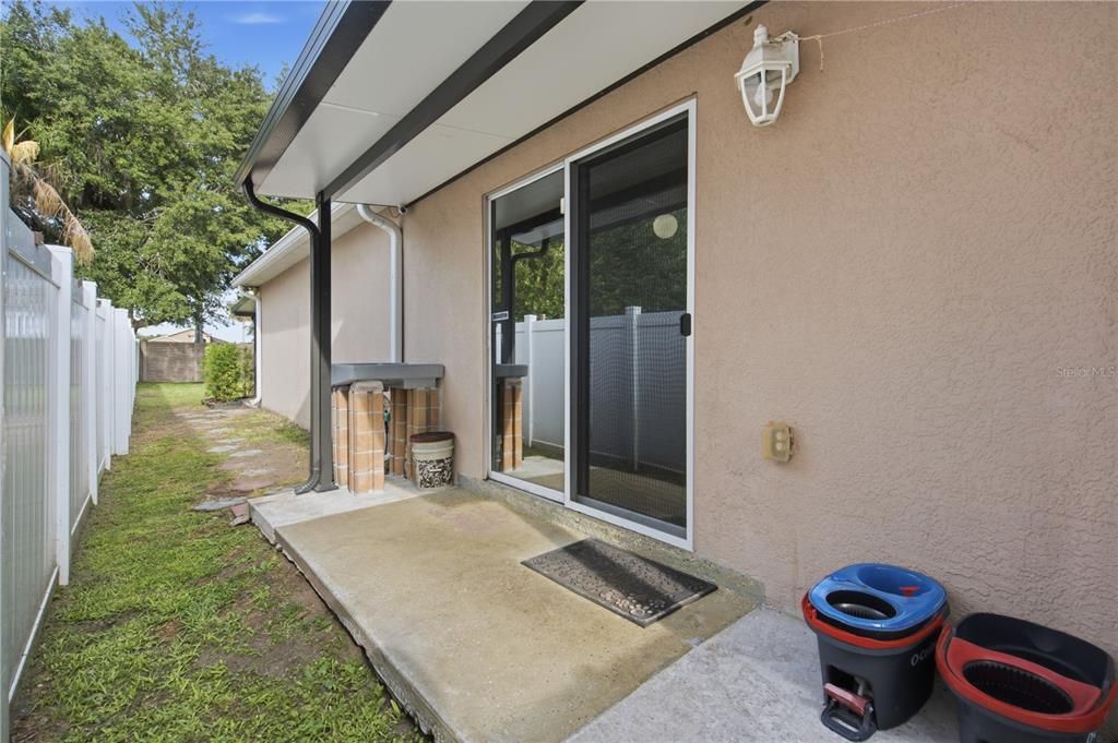 En Venta: $369,990 (3 camas, 2 baños, 1158 Pies cuadrados)
