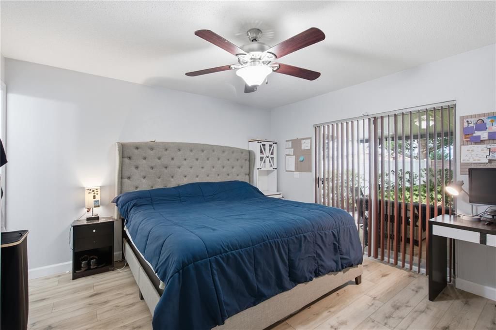 En Venta: $369,990 (3 camas, 2 baños, 1158 Pies cuadrados)