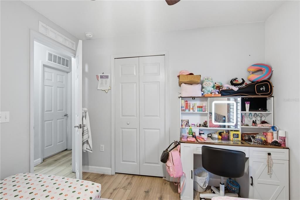 En Venta: $369,990 (3 camas, 2 baños, 1158 Pies cuadrados)