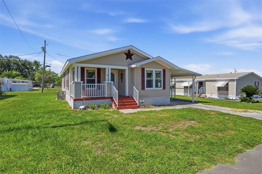 Active With Contract: $159,000 (2 beds, 2 baths, 1210 Square Feet)