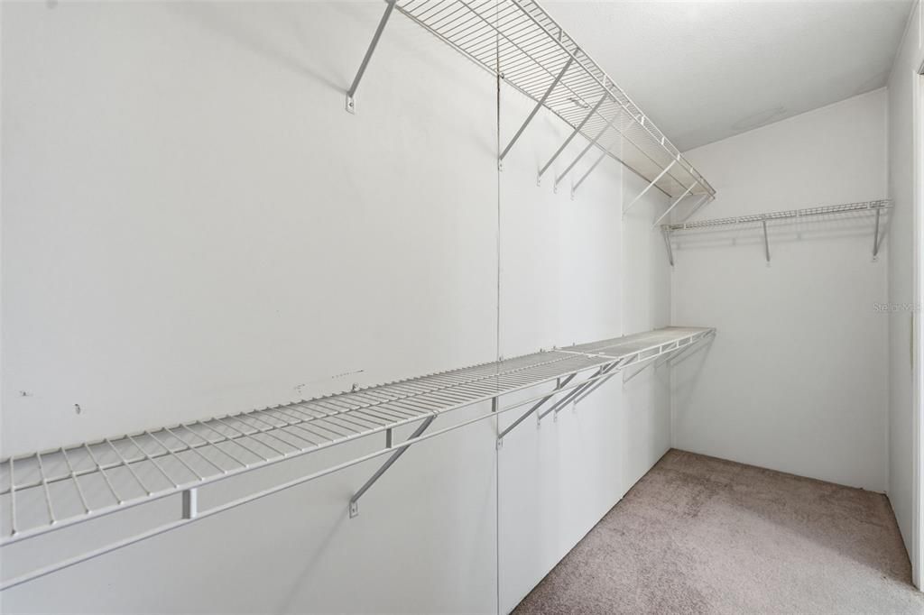 Active With Contract: $159,000 (2 beds, 2 baths, 1210 Square Feet)