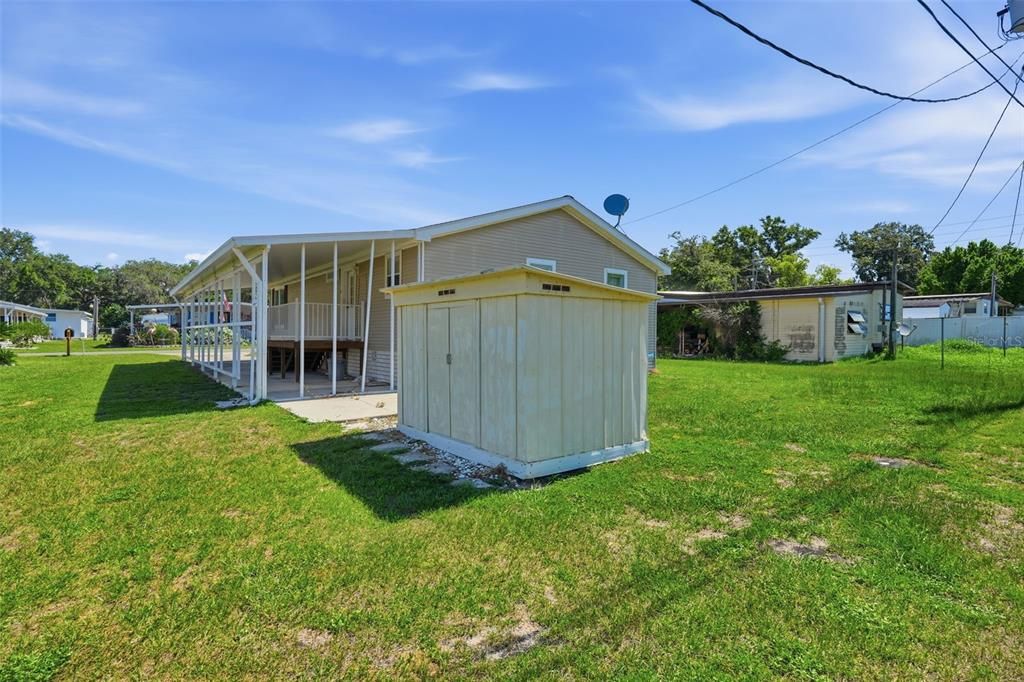 Active With Contract: $159,000 (2 beds, 2 baths, 1210 Square Feet)