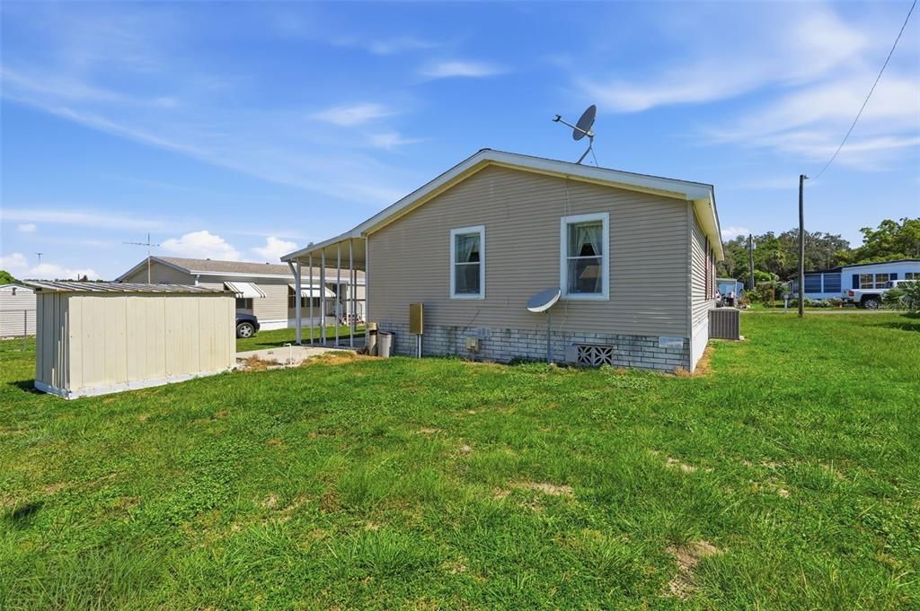 Active With Contract: $159,000 (2 beds, 2 baths, 1210 Square Feet)