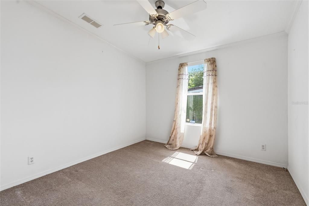 Active With Contract: $159,000 (2 beds, 2 baths, 1210 Square Feet)