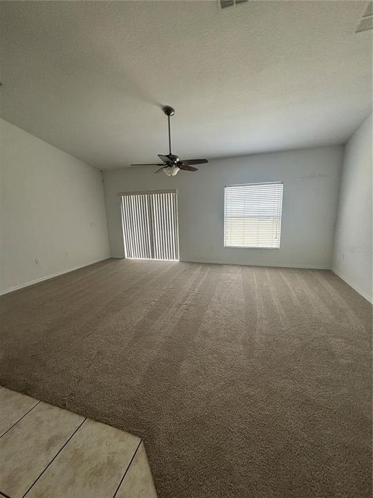 В аренду: $1,995 (3 спален, 2 ванн, 1490 Квадратных фут)