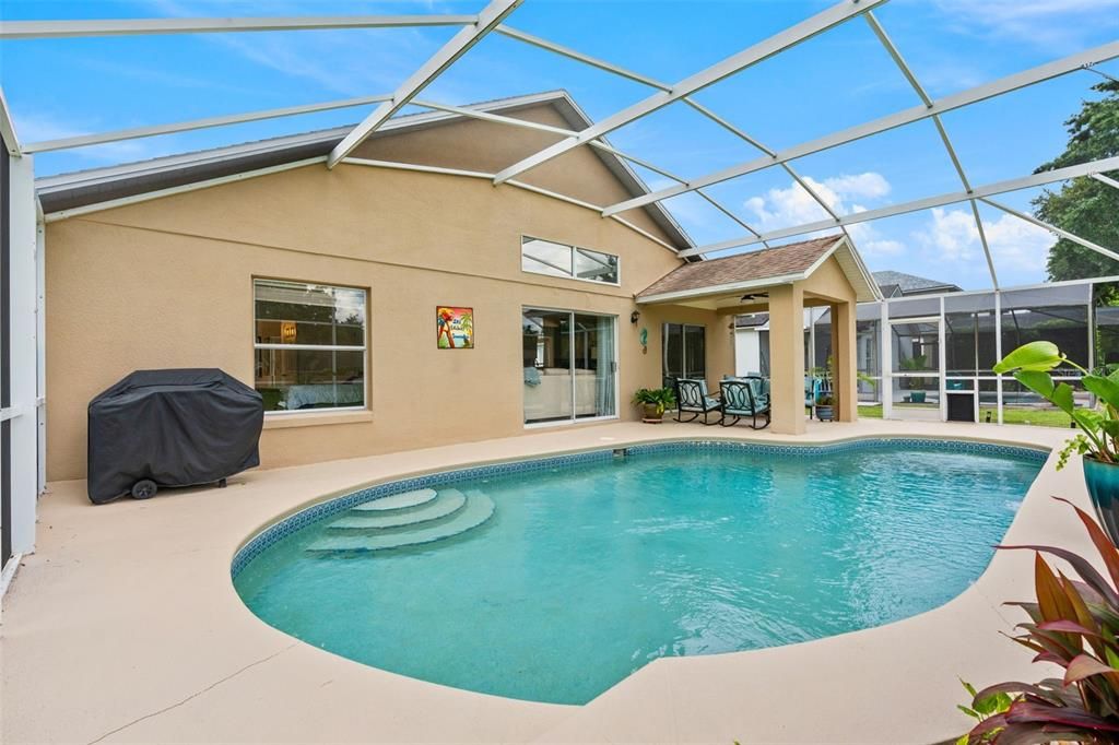 For Sale: $485,900 (3 beds, 2 baths, 1814 Square Feet)