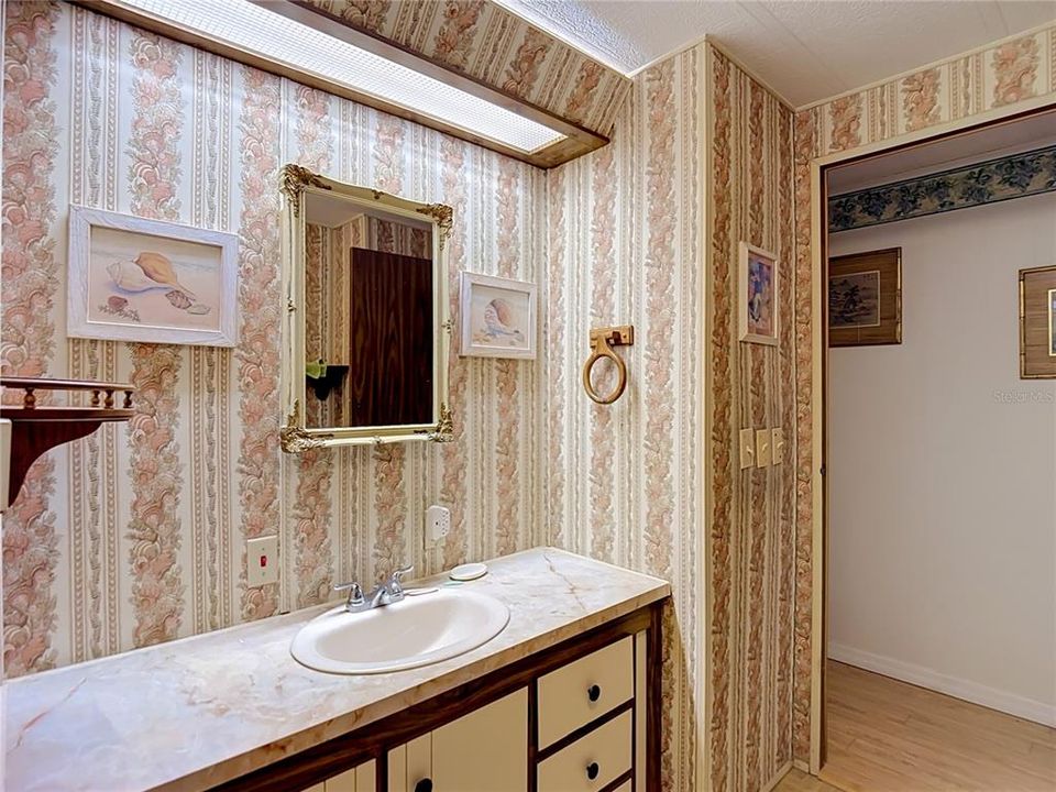 En Venta: $145,000 (2 camas, 2 baños, 1296 Pies cuadrados)