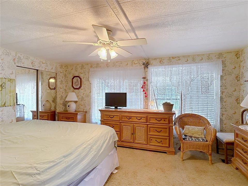 En Venta: $145,000 (2 camas, 2 baños, 1296 Pies cuadrados)