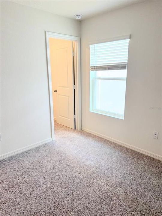For Rent: $1,800 (3 beds, 2 baths, 1511 Square Feet)
