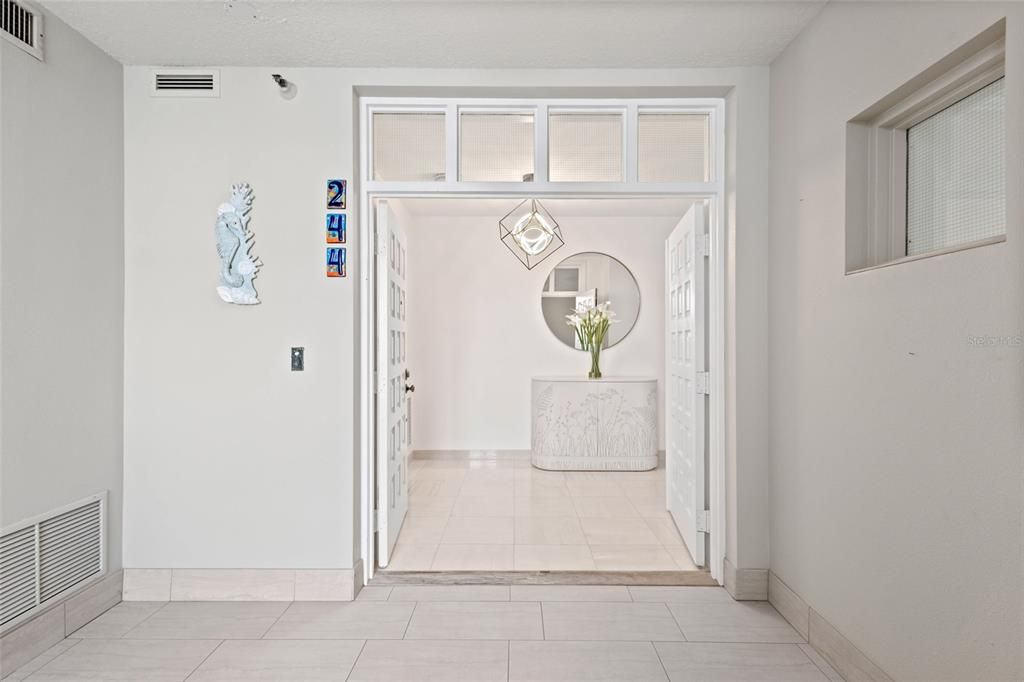 For Sale: $2,050,000 (3 beds, 3 baths, 3083 Square Feet)
