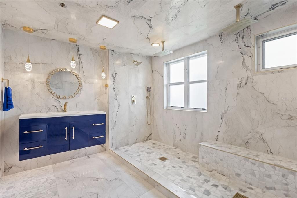 For Sale: $2,050,000 (3 beds, 3 baths, 3083 Square Feet)