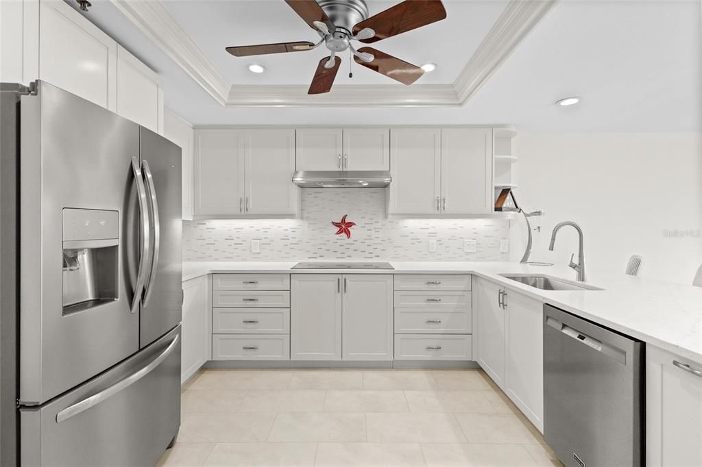 For Sale: $2,050,000 (3 beds, 3 baths, 3083 Square Feet)