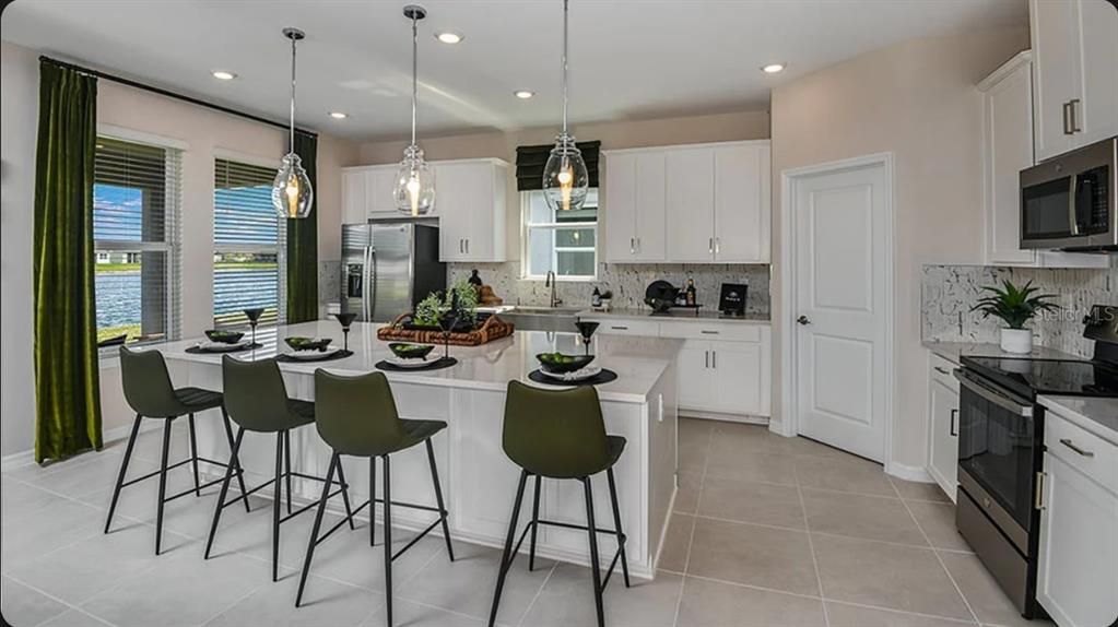 For Sale: $623,884 (4 beds, 3 baths, 2755 Square Feet)
