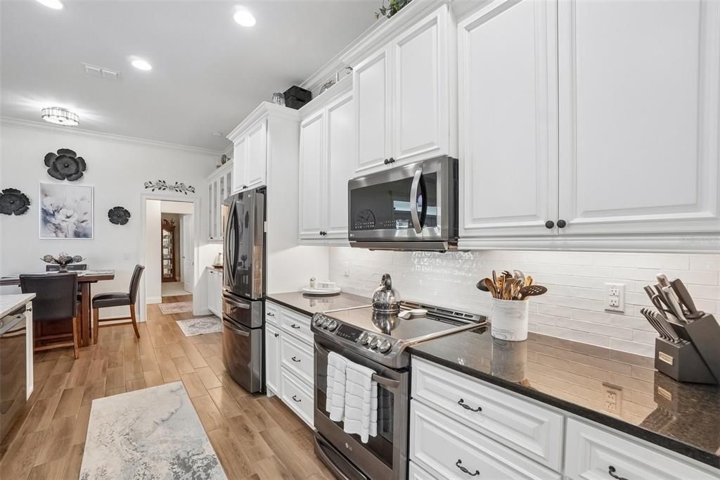 For Sale: $729,900 (4 beds, 3 baths, 2570 Square Feet)