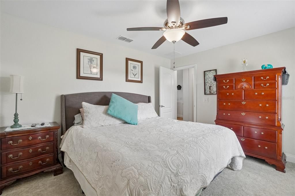 For Sale: $729,900 (4 beds, 3 baths, 2570 Square Feet)