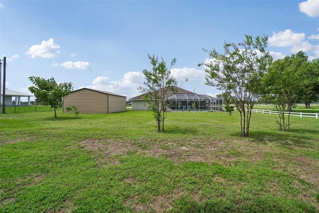 For Sale: $729,900 (4 beds, 3 baths, 2570 Square Feet)