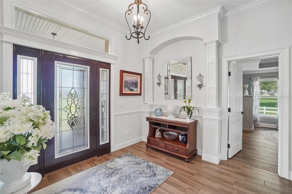 For Sale: $729,900 (4 beds, 3 baths, 2570 Square Feet)