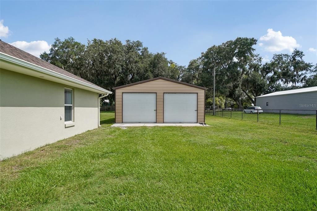 For Sale: $729,900 (4 beds, 3 baths, 2570 Square Feet)