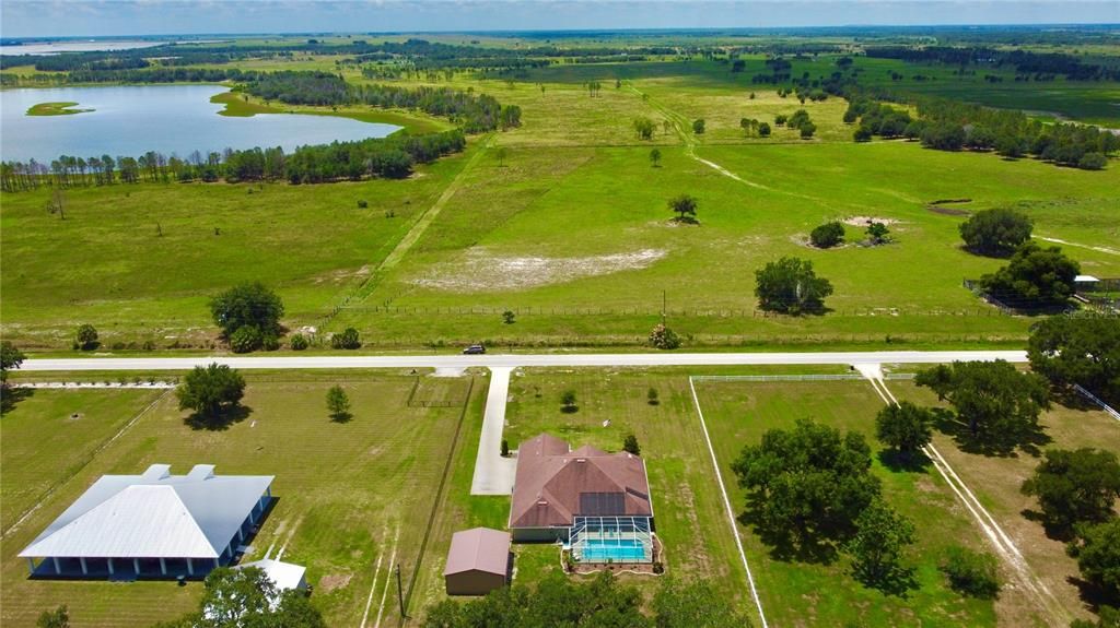 For Sale: $729,900 (4 beds, 3 baths, 2570 Square Feet)