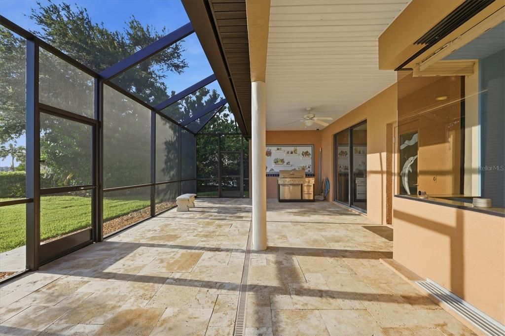 For Sale: $950,000 (4 beds, 3 baths, 2915 Square Feet)