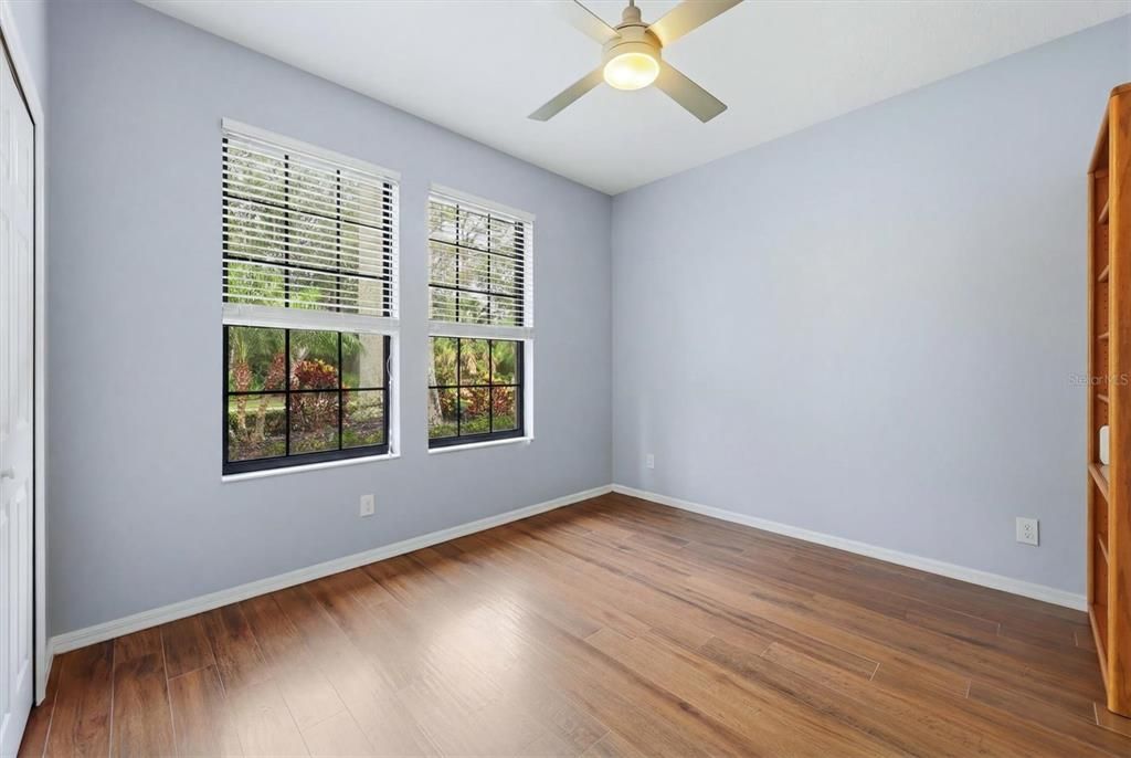 For Sale: $950,000 (4 beds, 3 baths, 2915 Square Feet)
