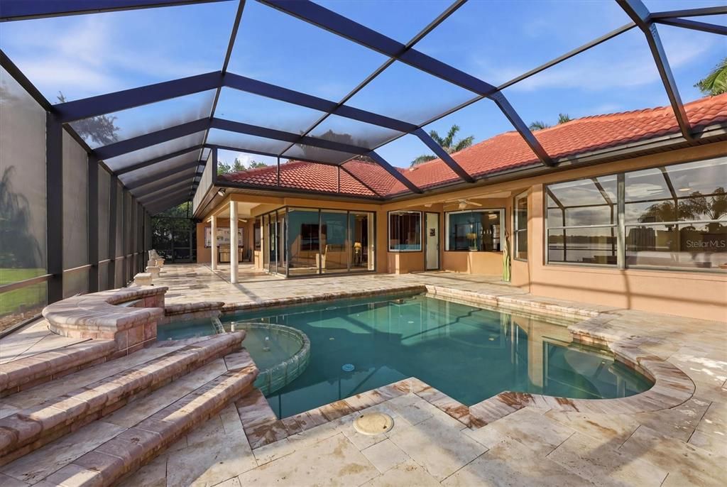 For Sale: $950,000 (4 beds, 3 baths, 2915 Square Feet)