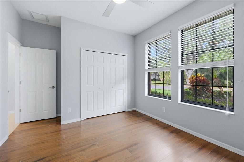 For Sale: $950,000 (4 beds, 3 baths, 2915 Square Feet)
