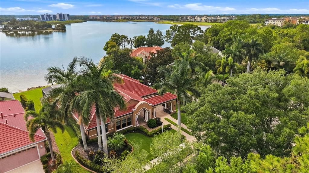 For Sale: $950,000 (4 beds, 3 baths, 2915 Square Feet)