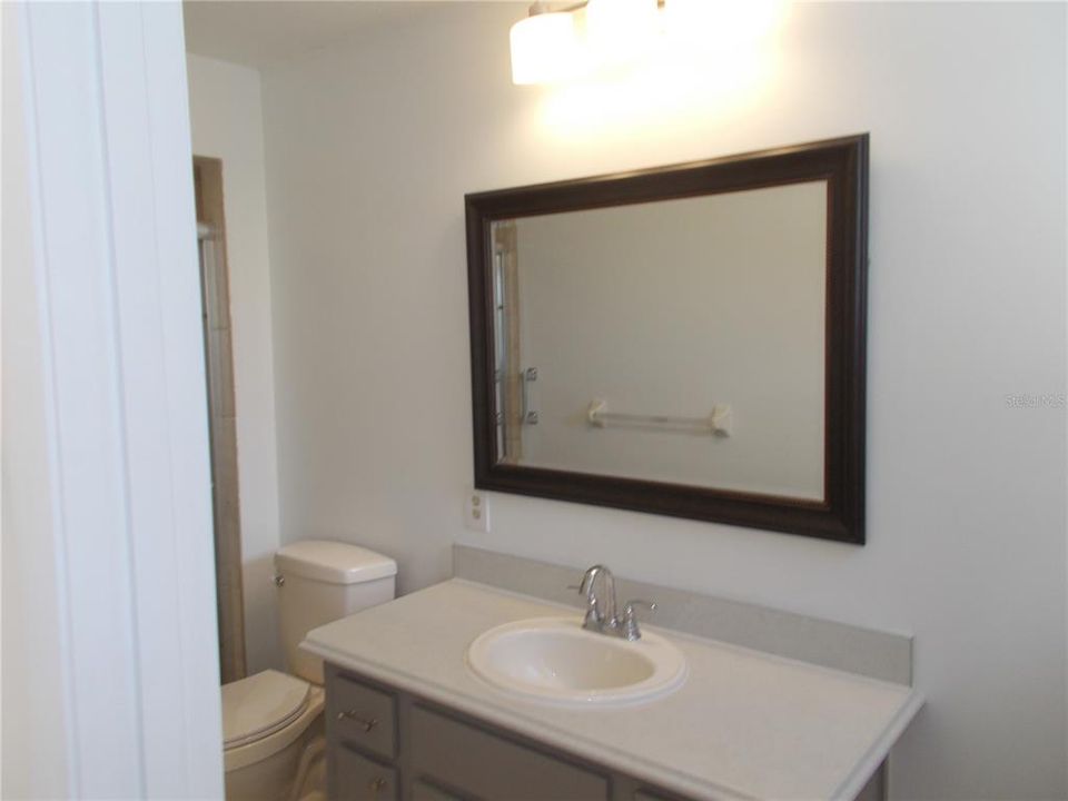 For Sale: $189,900 (2 beds, 2 baths, 1270 Square Feet)