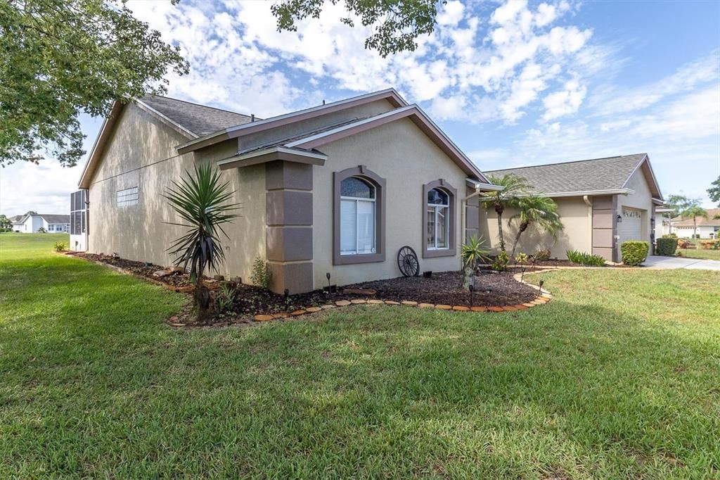 En Venta: $399,900 (4 camas, 3 baños, 2447 Pies cuadrados)
