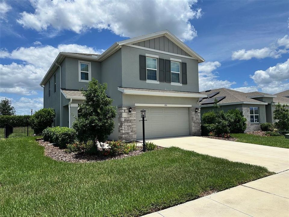 For Sale: $494,999 (4 beds, 2 baths, 2318 Square Feet)