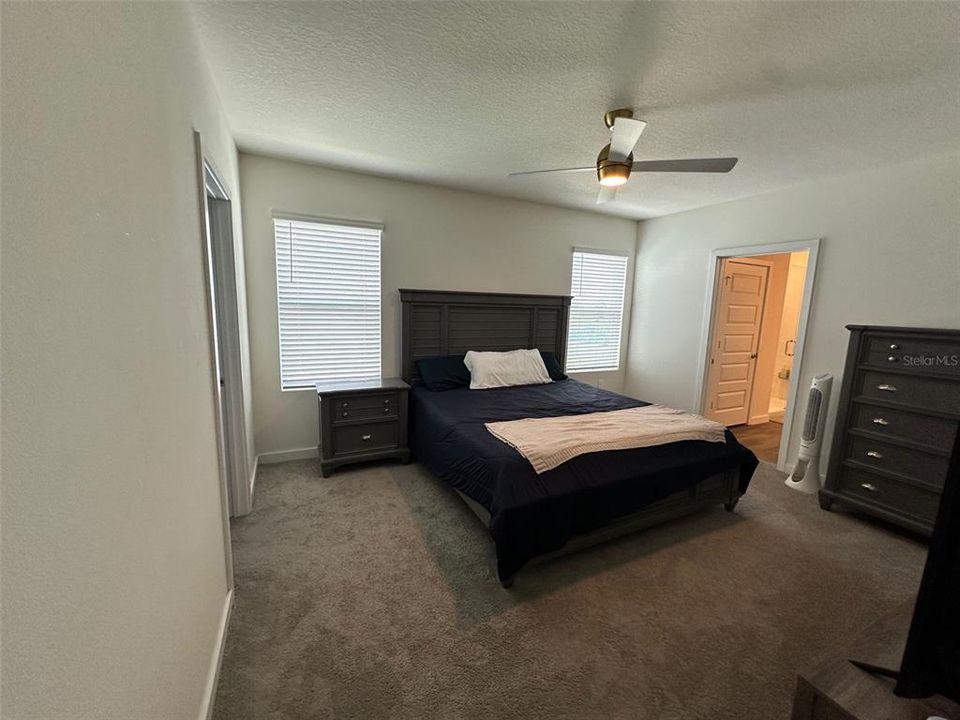 For Sale: $494,999 (4 beds, 2 baths, 2318 Square Feet)
