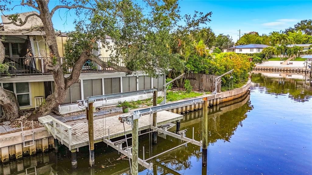 En Venta: $550,000 (3 camas, 2 baños, 1560 Pies cuadrados)