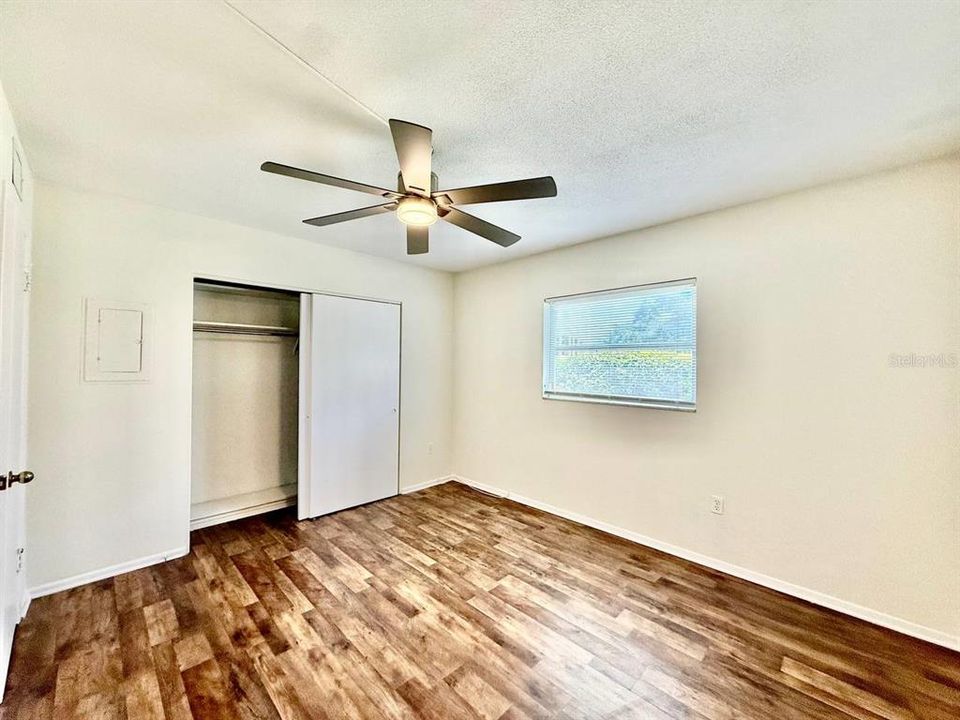 В аренду: $1,700 (2 спален, 1 ванн, 805 Квадратных фут)