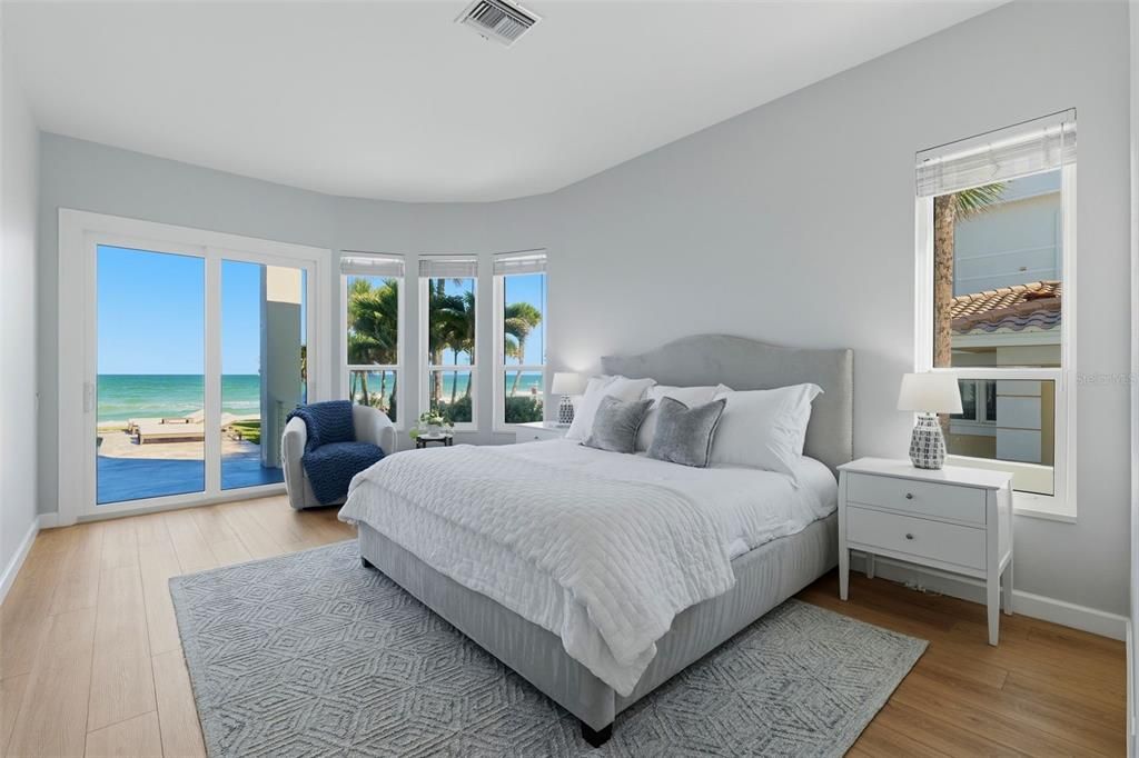 For Sale: $8,799,000 (4 beds, 4 baths, 3584 Square Feet)